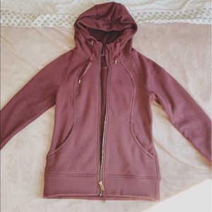 Lululemon Scuba Hoodie in Plum